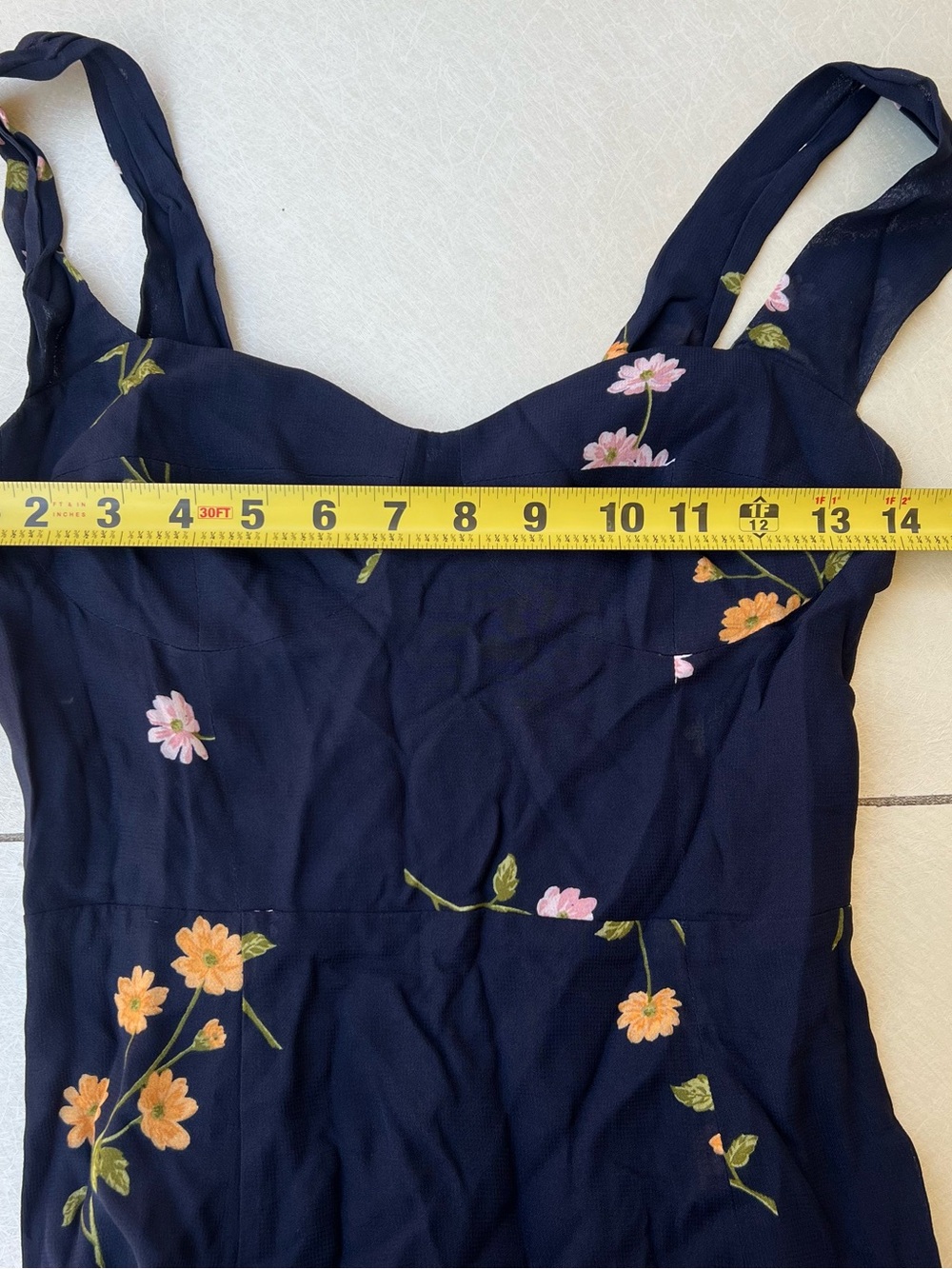 Reformation Midi Dress in blue/navy floral Women’s Size 4P - Picture 8 of 10